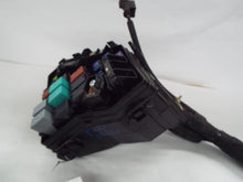 Load image into Gallery viewer, FUSE BOX Honda CR-V 2007 07 2008 08 2009 09 2010 10 2011 11 - MRK382390
