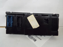 Load image into Gallery viewer, DASH MOUNTED TEMPERATURE CONTROLS Expedition 07 08 09 10 11 - MRK383711
