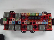 Load image into Gallery viewer, Fuse Box  EXPEDITION 2008 - MRK388828
