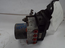 Load image into Gallery viewer, ABS PUMP Sentra 2007 07 2008 08 2009 09 2010 10 2.0L - MRK390616
