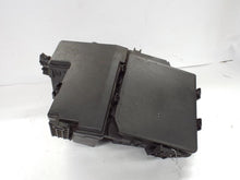 Load image into Gallery viewer, FUSE BOX Nissan Sentra 07 08 09 10 11 12 - MRK390633
