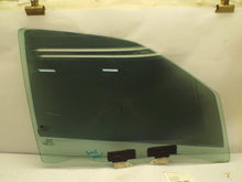 Load image into Gallery viewer, Front Door Glass Cadillac DTS 2008 - MRK391182
