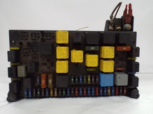 Load image into Gallery viewer, FUSE BOX ML320 ML350 ML430 ML500 ML55 98 99 00 01 02 03 04 05 - MRK391563

