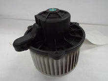 Load image into Gallery viewer, HEATER BLOWER MOTOR Tiburon 2003 03 2004 04 05 06 07 08 - MRK393483
