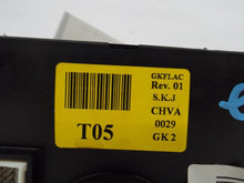 Load image into Gallery viewer, Temperature Controls Hyundai Tiburon 2008 - MRK393487
