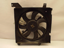 Load image into Gallery viewer, RADIATOR FAN ASSEMBLY Tiburon 2003 03 04 05 06 07 08 - MRK393489
