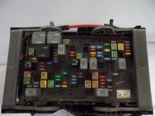 Load image into Gallery viewer, Fuse Box  YUKON XL 1500 2008 - MRK394646
