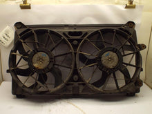 Load image into Gallery viewer, RADIATOR FAN ASSEMBLY Yukon Silverado Escalade 2007 07 08 09 - 13 - MRK394825
