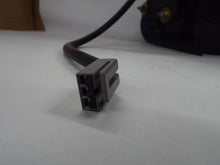 Load image into Gallery viewer, SIDE VIEW MIRROR Ford Ranger 1995 95 1996 96 1997 97 1998 98 99 00 01 - 05 Right - MRK405157
