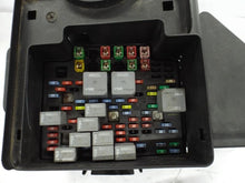 Load image into Gallery viewer, Fuse Box  SILVERADO 1500 PICKUP 2005 - MRK407928
