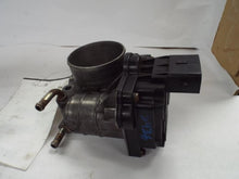 Load image into Gallery viewer, Throttle Body Saturn Vue 2006 - MRK408163
