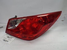 Load image into Gallery viewer, OUTER TAIL LIGHT LAMP Hyundai Sonata 11 12 13 14 Right - MRK408345

