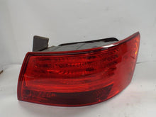 Load image into Gallery viewer, OUTER TAIL LIGHT LAMP Hyundai Sonata 2009 09 2010 10 Right - MRK408533
