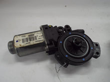 Load image into Gallery viewer, POWER WINDOW MOTOR Sonata 2006 06 2007 07 2008 08 09 10 Front Right - MRK408545
