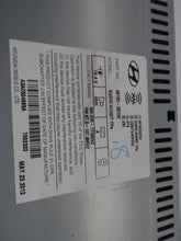 Load image into Gallery viewer, RADIO Hyundai Sonata 2012 12 2013 13 2014 14 - MRK411796
