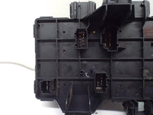 Load image into Gallery viewer, Fuse Box  FORD F150 PICKUP 2007 - MRK412077
