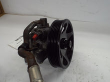 Load image into Gallery viewer, Power Steering Pump Ford Escape 2007 - MRK415440
