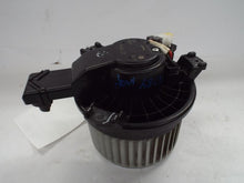 Load image into Gallery viewer, FRONT A/C HEATER BLOWER MOTOR Sonata Sonata Hybrid 2015-2019 - MRK416752
