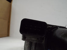 Load image into Gallery viewer, Windshield Wiper Motor Buick Lesabre 2000 - MRK421533
