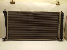 Load image into Gallery viewer, RADIATOR Expedition F150 Pickup LT Navigator 2004-2008 AT - MRK421767
