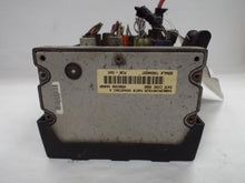 Load image into Gallery viewer, Fuse Box Dodge Caravan 2005 - MRK421827
