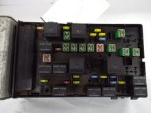 Load image into Gallery viewer, Fuse Box Dodge Caravan 2005 - MRK421827
