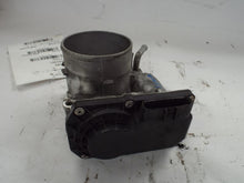 Load image into Gallery viewer, THROTTLE BODY Hyundai Elantra Kia Forte Soul 12 13 14 15 16 - MRK422670
