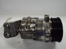 Load image into Gallery viewer, Power Steering Pump  BMW X5 2009 - MRK423709
