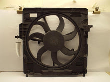 Load image into Gallery viewer, RADIATOR FAN ASSEMBLY BMW X5 2007 07 2008 08 2009 09 2010 10 - MRK423720
