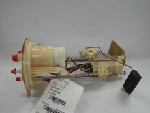 Load image into Gallery viewer, FUEL PUMP Ford F150 Pickup 2004 04 - MRK424302
