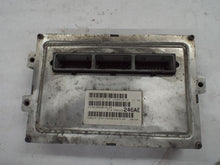 Load image into Gallery viewer, ECU ECM Computer Dodge Durango 2001 - MRK424317
