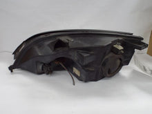 Load image into Gallery viewer, HEADLIGHT LAMP ASSEMBLY Ford Focus 2005 05 2006 06 2007 07 Right - MRK432886
