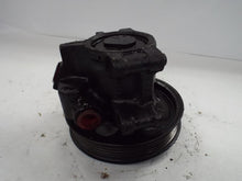 Load image into Gallery viewer, Power Steering Pump Ford Focus 2007 - MRK432894

