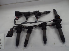 Load image into Gallery viewer, Ignition Coil Cadillac SRX 2005 - MRK433033
