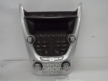 Load image into Gallery viewer, RADIO Chevrolet Equinox 2010 10 2011 11  AM FM CD - MRK442014
