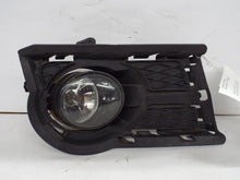 Load image into Gallery viewer, FOG LIGHT Volkswagen Tiguan EOS 2007 07 2008 08 2009 09 2010 10 11 Right - MRK442174
