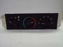 Load image into Gallery viewer, Temperature Controls Jeep Wrangler 2006 - MRK442366
