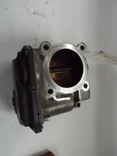 Load image into Gallery viewer, THROTTLE BODY Subaru Legacy 2010 10 2011 11 2012 12 2.5L - MRK442391
