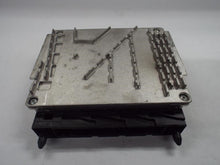 Load image into Gallery viewer, ECU ECM COMPUTER Volvo S60 V70 S80 XC90 2002 02 03 - 04 - MRK442548

