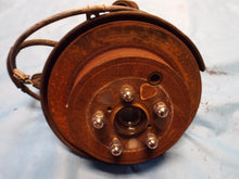 Load image into Gallery viewer, REAR HUB WITH SPINDLE Forester Impreza 09 10 11 12 13 14 Right - MRK442747
