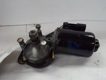 Load image into Gallery viewer, Windshield Wiper Motor  SATURN L SERIES 2002 - MRK442826
