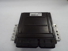 Load image into Gallery viewer, ECU ECM COMPUTER Pathfinder 2003 03 2004 04 Auto - MRK443164
