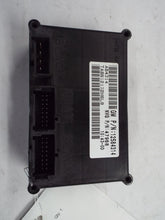 Load image into Gallery viewer, TRANSFER CASE CONTROL MODULE COMPUTER Avalanche 1500 Avalanche 03-07 - MRK443219
