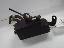 Load image into Gallery viewer, FUSE BOX Subaru Forester 2003 03 - MRK443251
