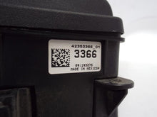 Load image into Gallery viewer, Fuse Box Chevrolet Cruze 2016 - MRK443459
