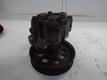 Load image into Gallery viewer, Power Steering Pump Cadillac CTS 2006 - MRK443685
