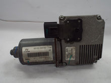 Load image into Gallery viewer, WINDSHIELD WIPER MOTOR Hyundai Genesis 09 10 11 12 13 14 - MRK444174

