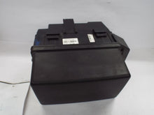 Load image into Gallery viewer, Fuse Box Hyundai Genesis 2010 - MRK444181

