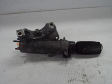 Load image into Gallery viewer, IGNITION SWITCH A4 A8 Beetle Golf Jetta 98 99 00 - 08 - MRK444457
