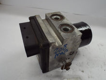 Load image into Gallery viewer, ABS Pump Buick Lucerne 2011 - MRK444692
